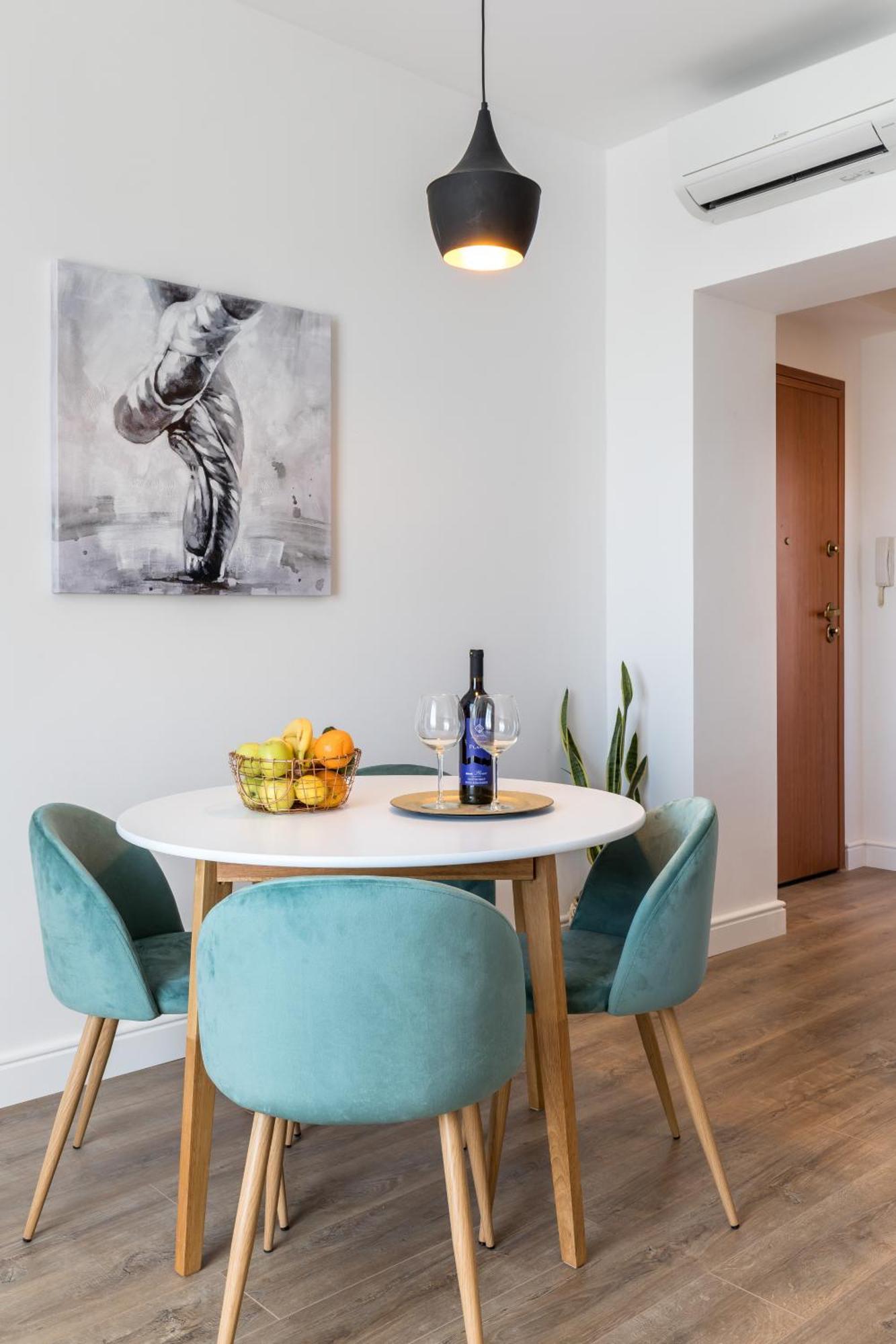 Romantic Apartment With Balcony Split Zewnętrze zdjęcie